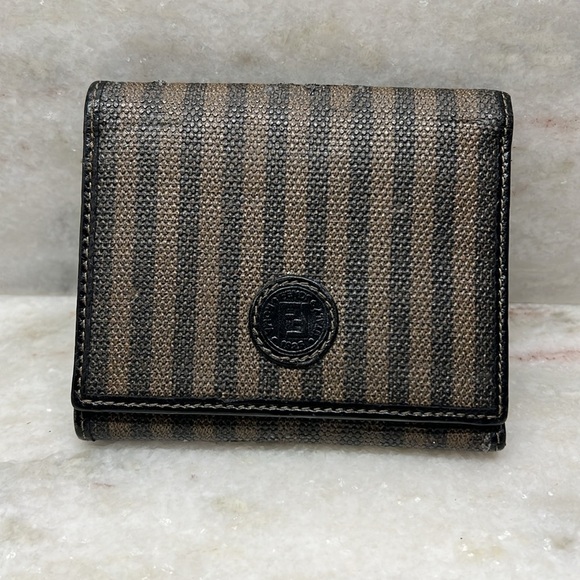 Fendi vintage, authentic trifold, wallet - Picture 6 of 9
